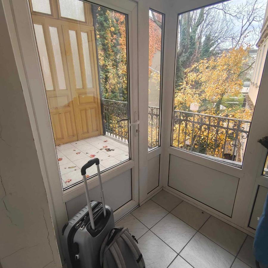 Large 4 Room Apartment In The Center Of Вена Экстерьер фото